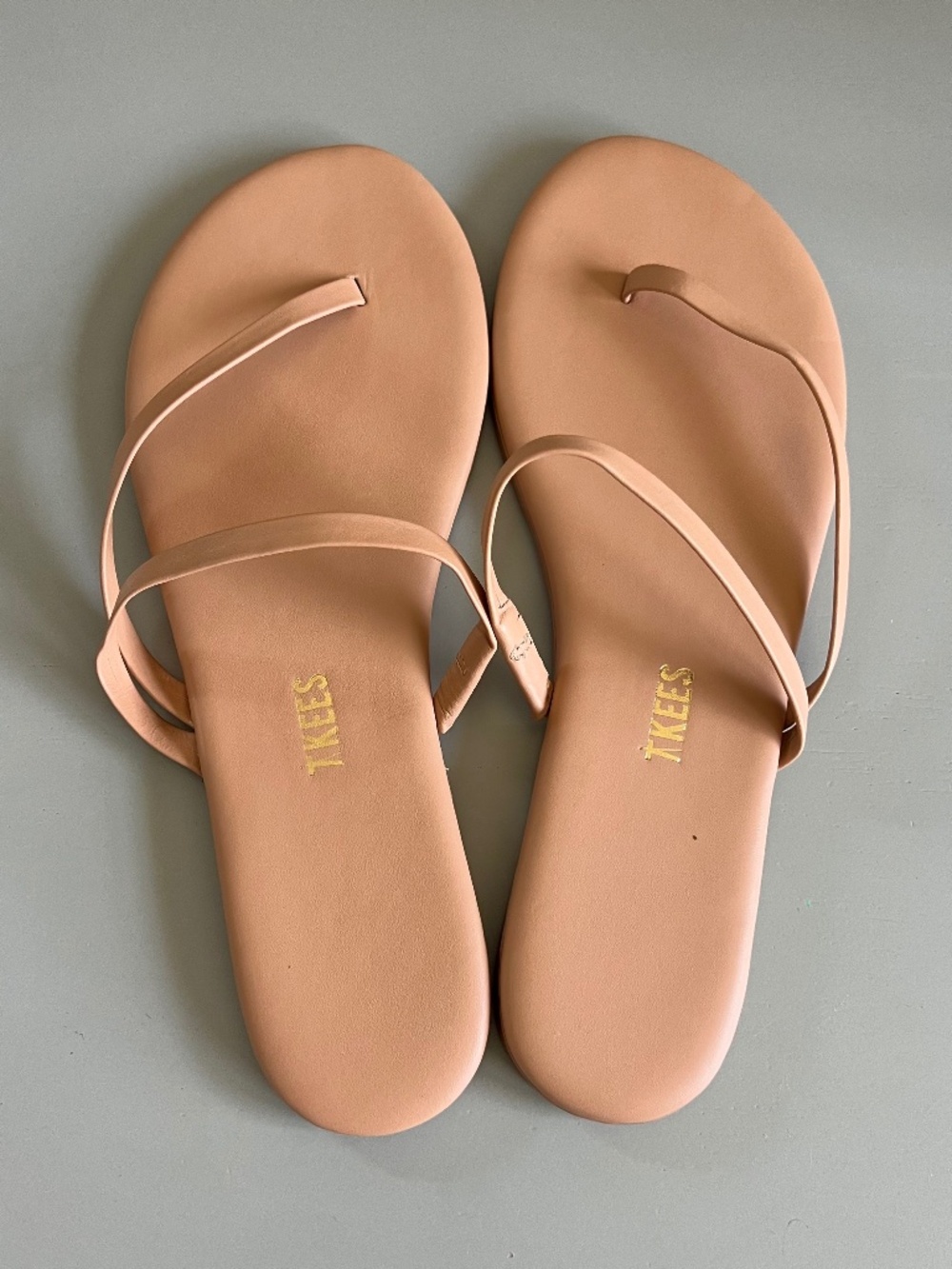 NWT TKEES Sarit Sandals size 8 in Nude/Honey/Pout